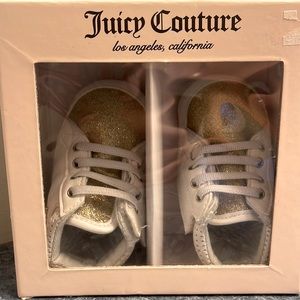 NIB Juicy Couture Baby (2) Saratoga Sneakers White/Gold